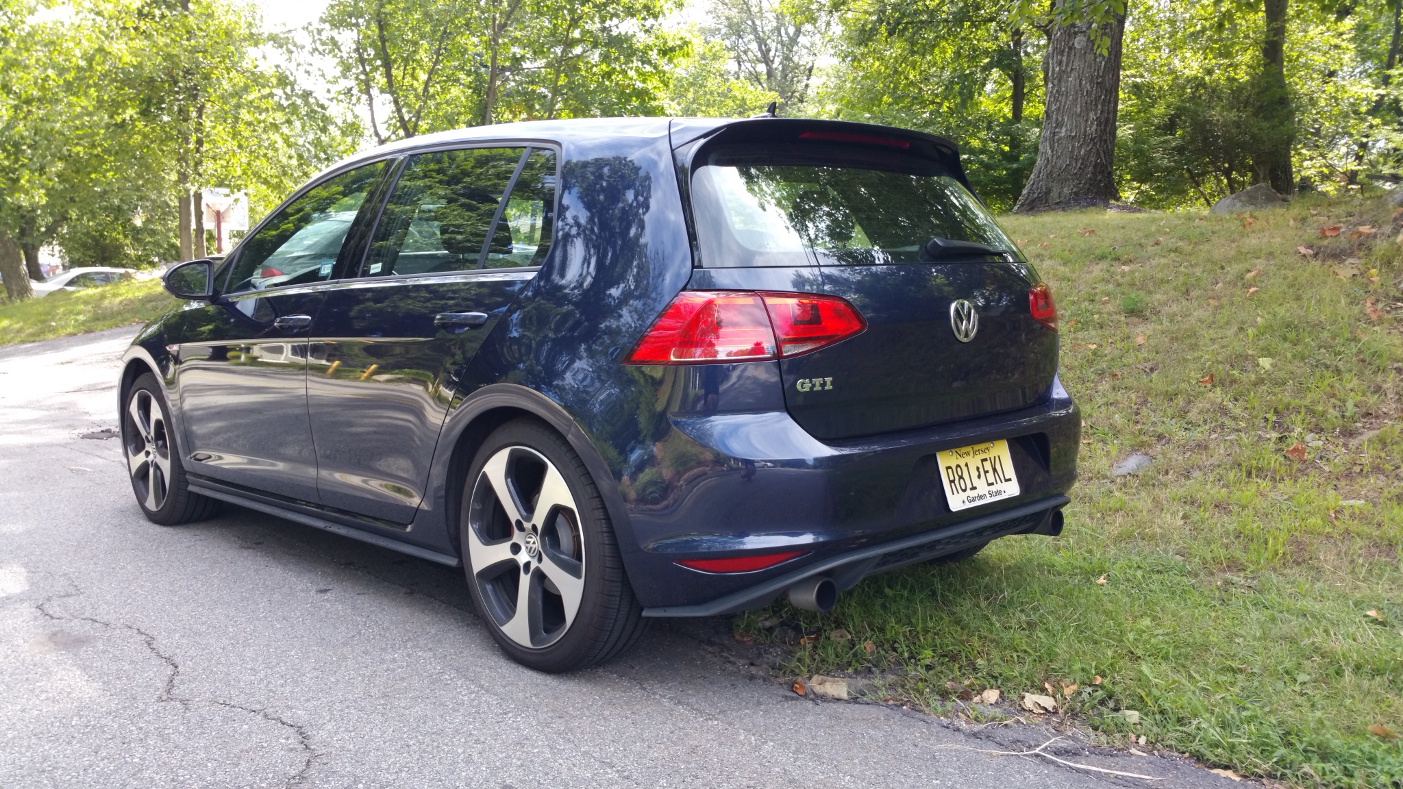 Full Review: VW GTI | Shifting Lanes
